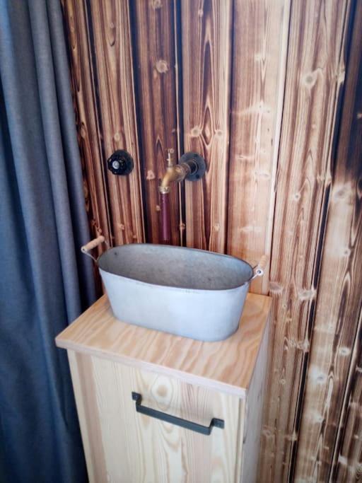 فيلا Tiny House Calido Apelern المظهر الخارجي الصورة